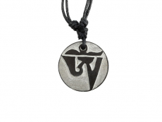 Mani Stein Kette graviert mit Om Anhänger