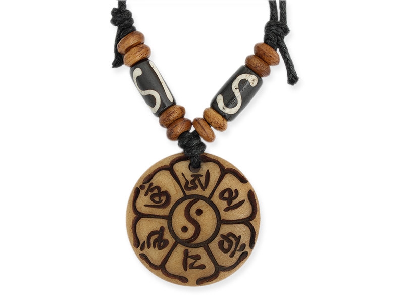 Halskette mit Yin und Yang Symbol braun
