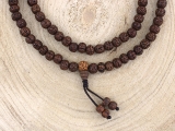 Rudraksha Mala Gebetskette geschliffen 9 mm